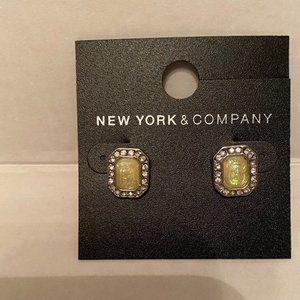 Women's earrings